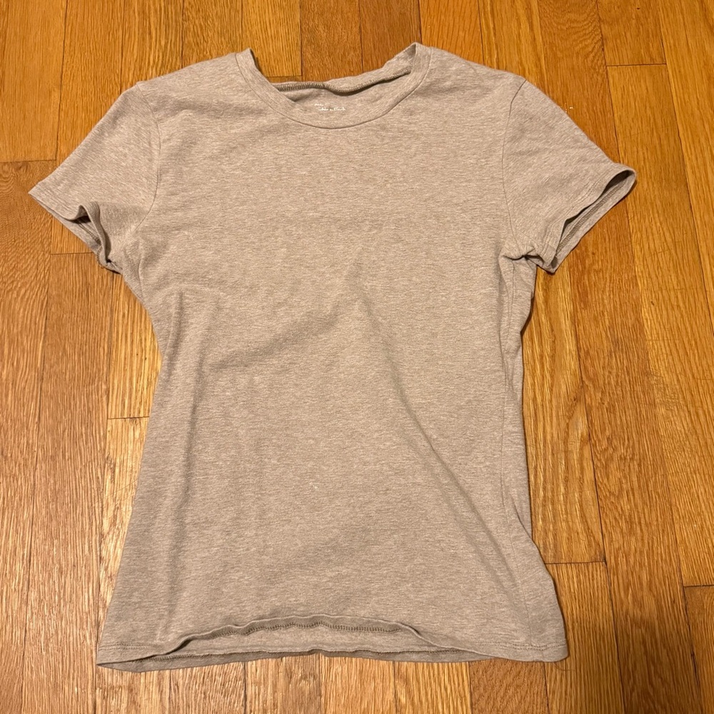 Abercrombie & Fitch Baby Tee
